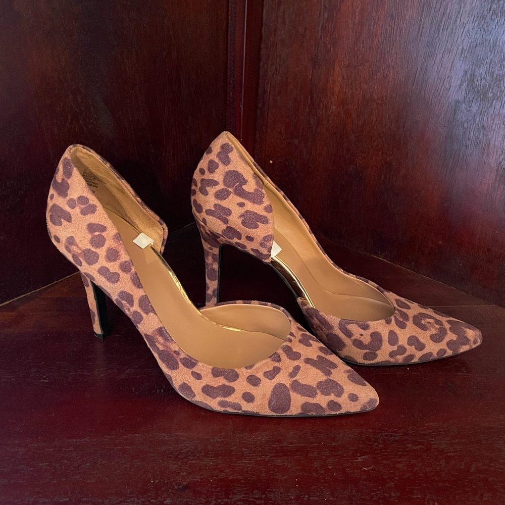 Mossimo Brand women’s cheetah print heels size 9